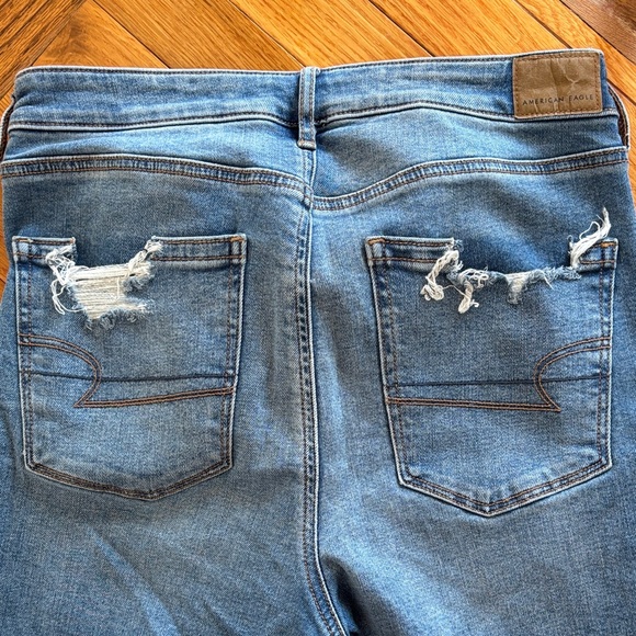 Distressed Blue women’s Jeans - Picture 7 of 8